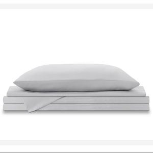 Isselle Auden king size sheets